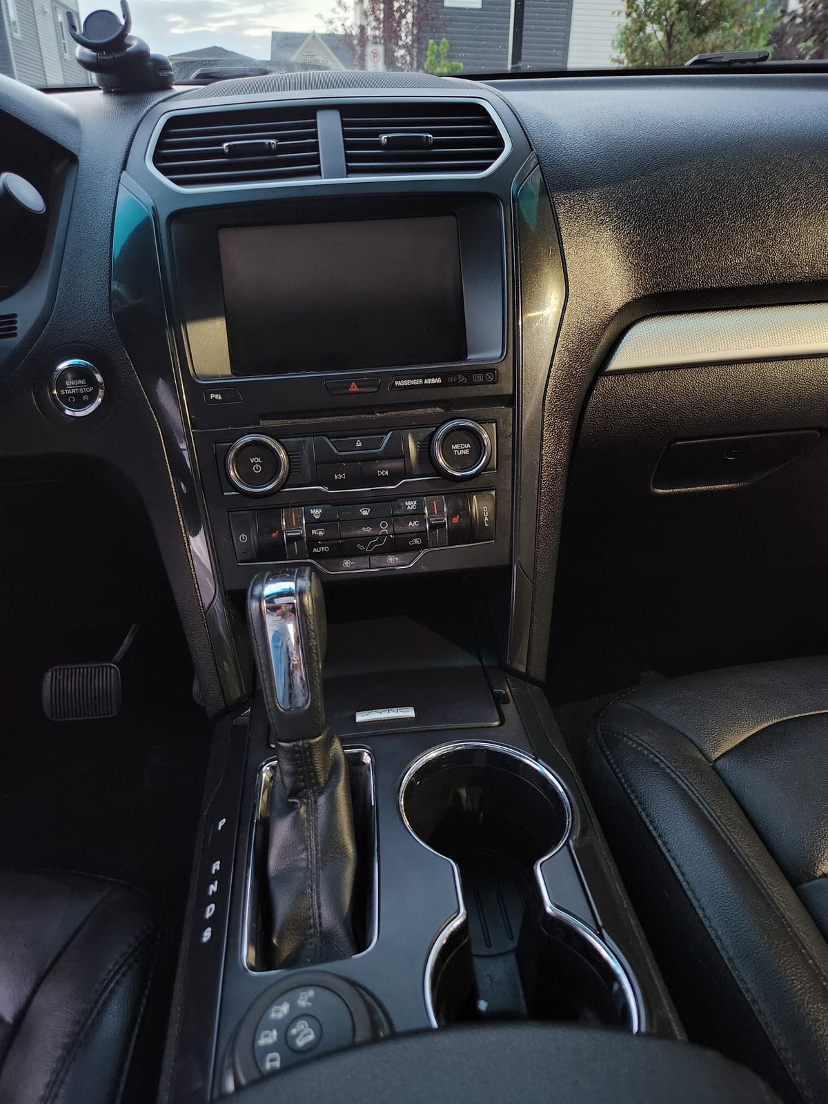 How Do I Choose a Reliable Car Detailer in Calgary?